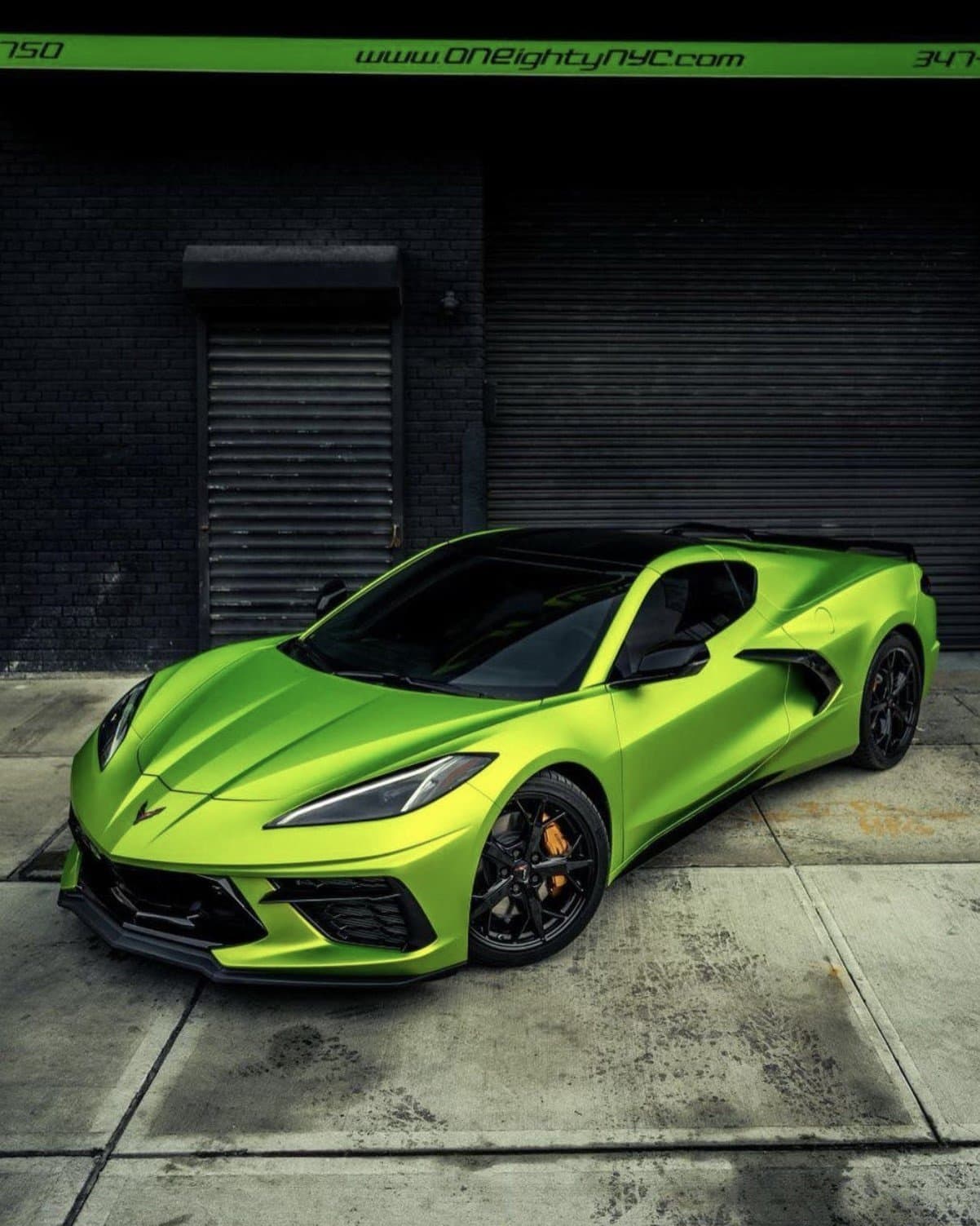 KPMF Metro Matte Dynamic Lime på folierad bil hos Dala AutoVision