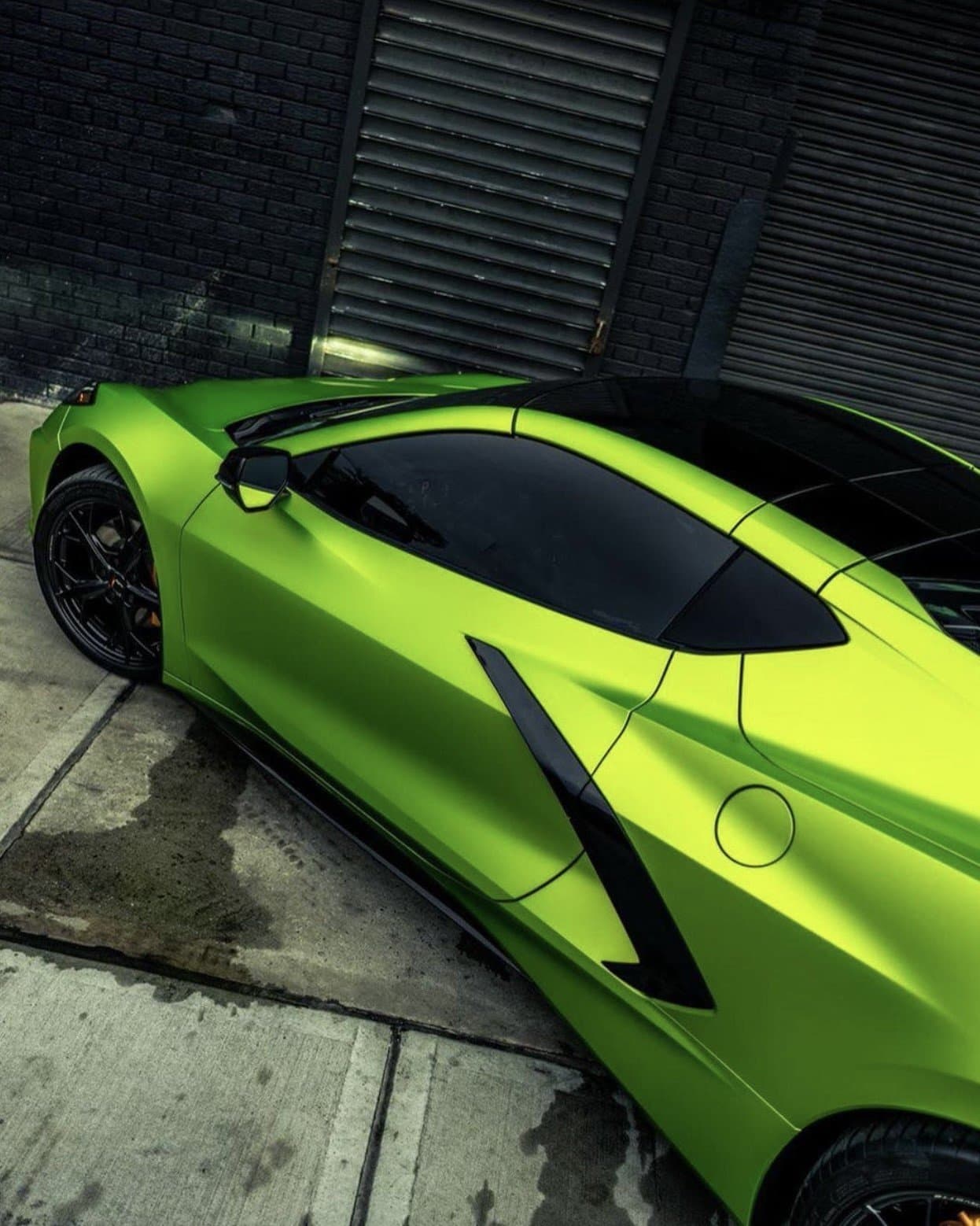KPMF Metro Matte Dynamic Lime på folierad bil hos Dala AutoVision