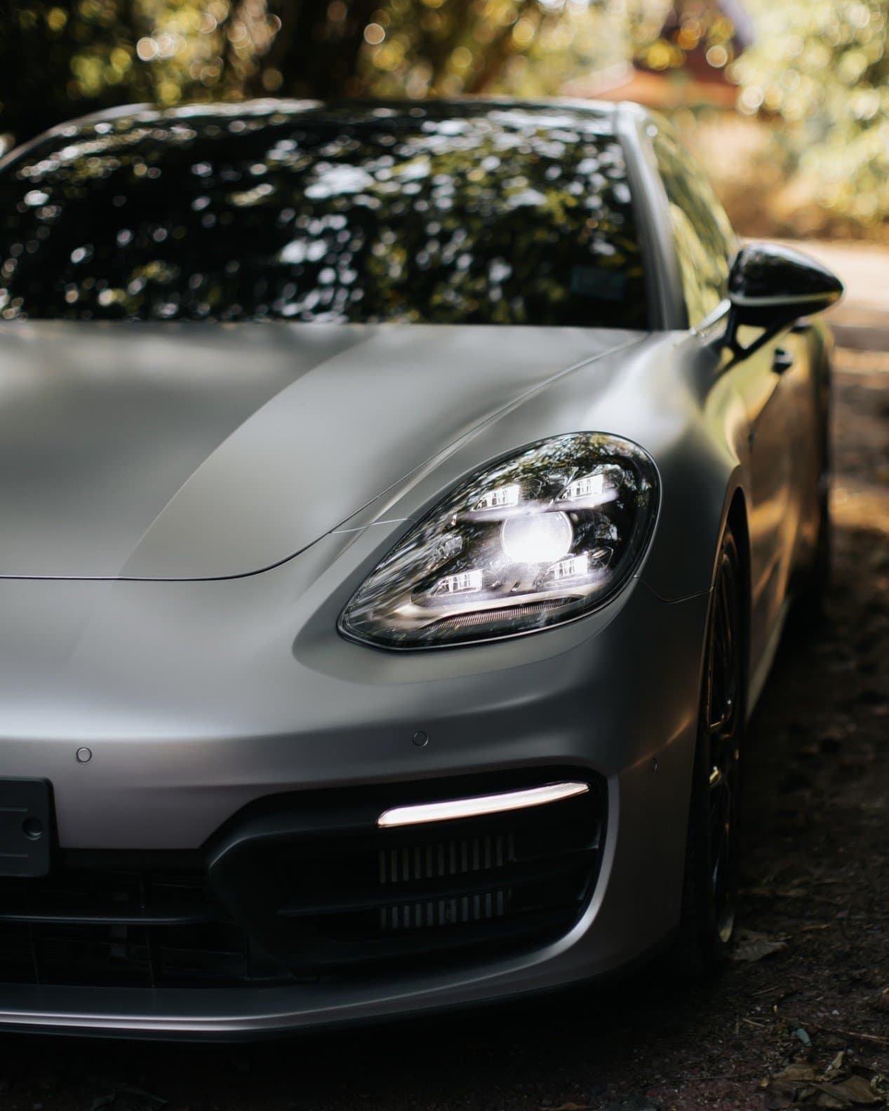 TeckWrap Gunmetal Grey (VCH410-S) på folierad bil hos Dala AutoVision