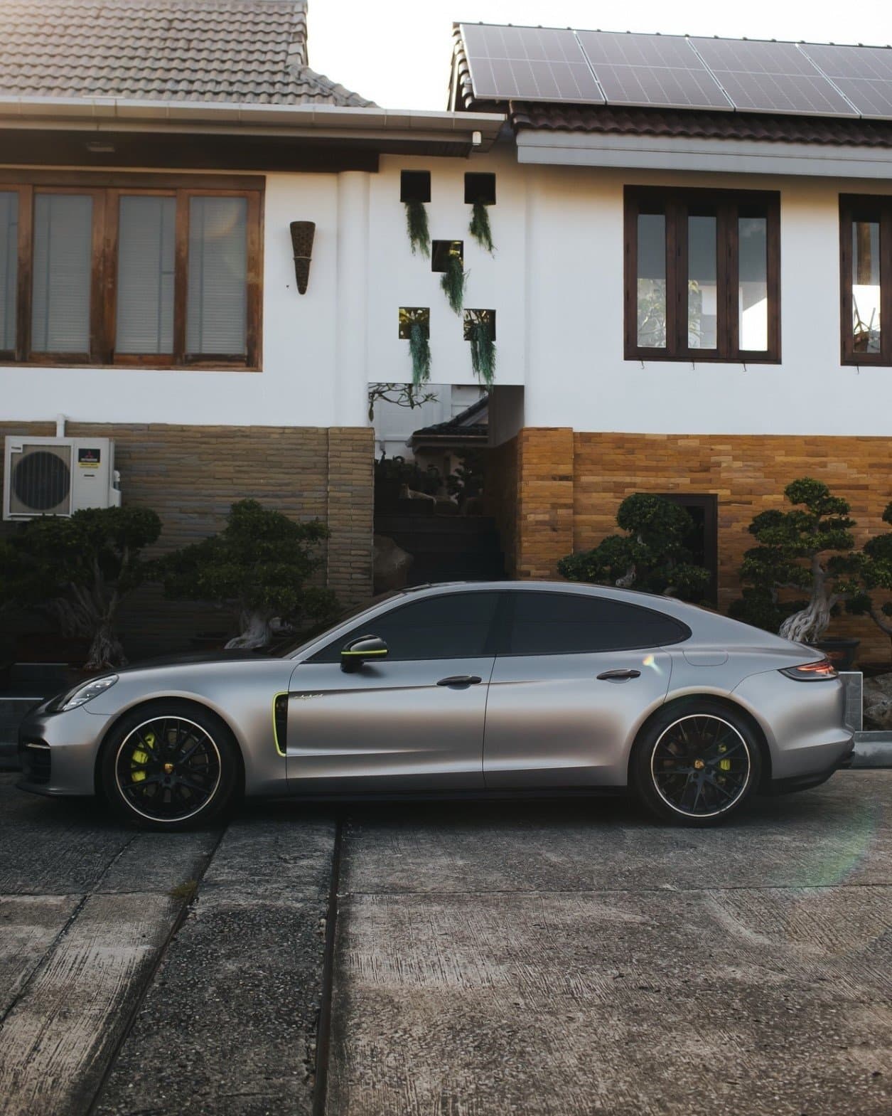 TeckWrap Gunmetal Grey (VCH410-S) på folierad bil hos Dala AutoVision