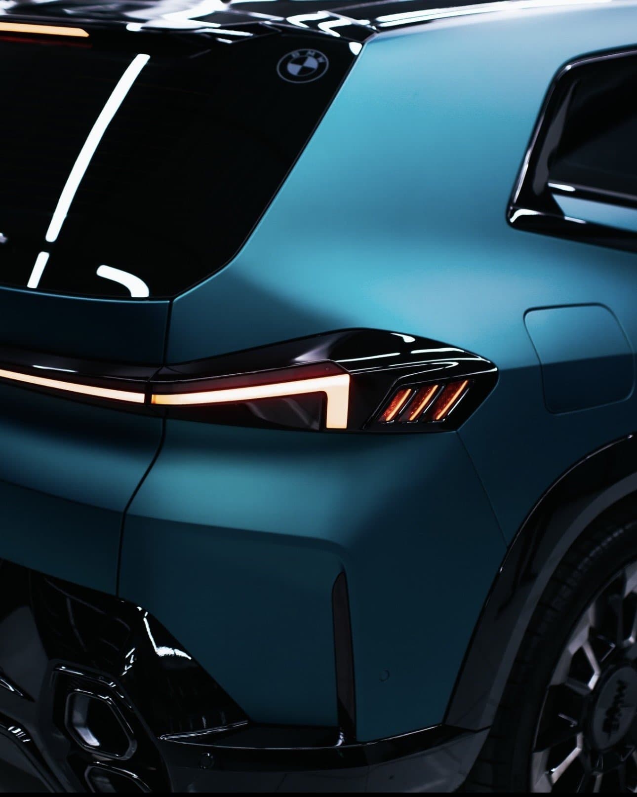 TeckWrap Jewel Green (SMT16) på folierad bil hos Dala AutoVision