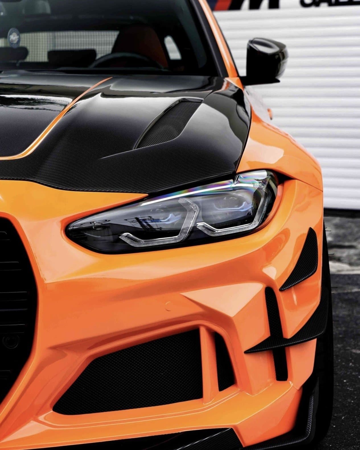 TeckWrap Tangerine Orange (CG40-HD) på folierad bil hos Dala AutoVision
