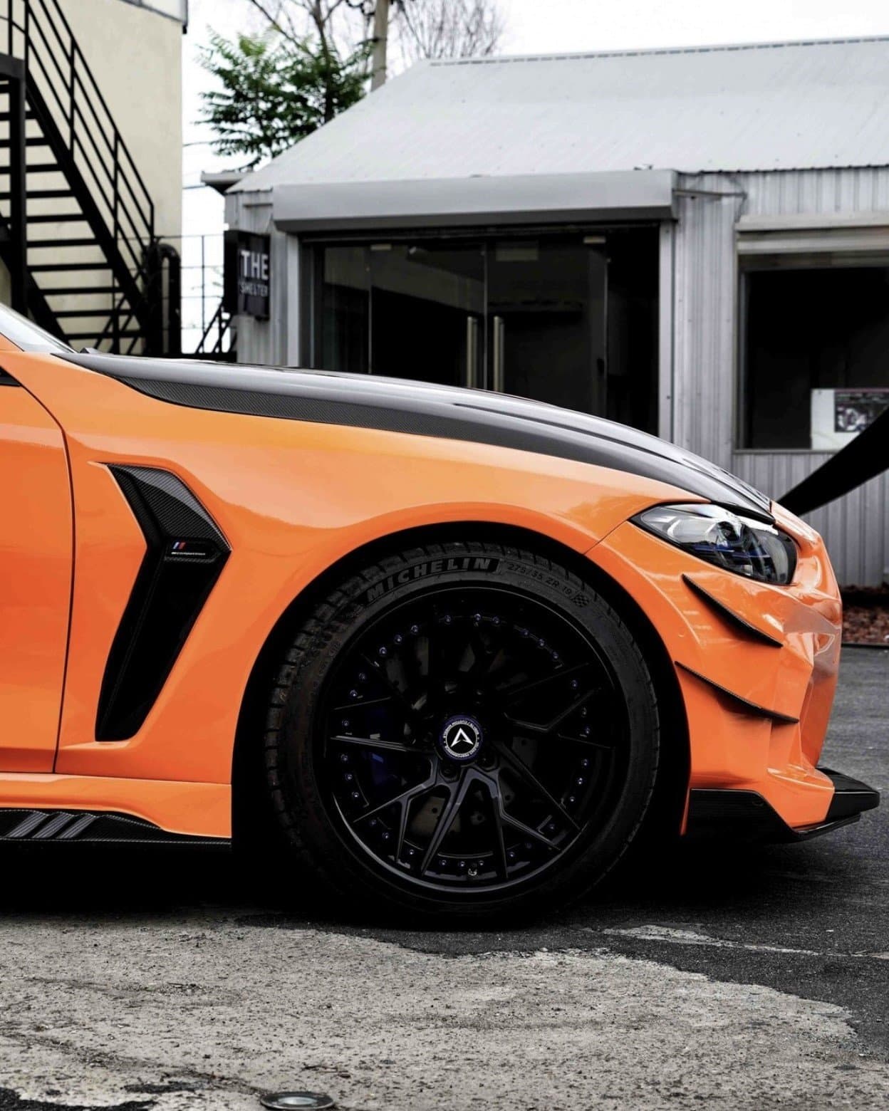 TeckWrap Tangerine Orange (CG40-HD) på folierad bil hos Dala AutoVision